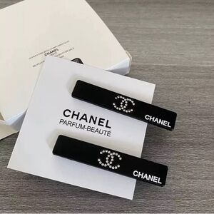 🌺New With Box Chanel Beauty Hair Clip Gift Set 2 Pcs Rare Item Black🌺